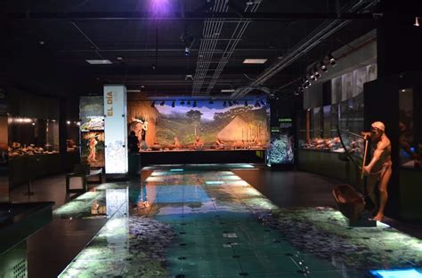  Le Musée du Jade de Puyang: Une Explosion de Couleur et d'Histoire Ancestrale !