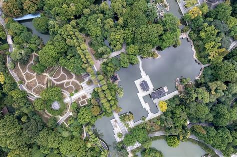 Le Jardin Botanique de Changzhou: Un sanctuaire verdoyant où la nature s'exprime avec brio !