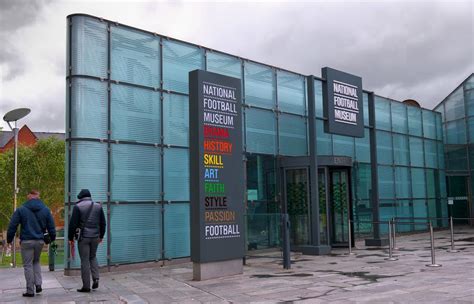 Le Musée du Football National : Un Voyage Inoubliable à Travers l'Histoire du Sport Roi!